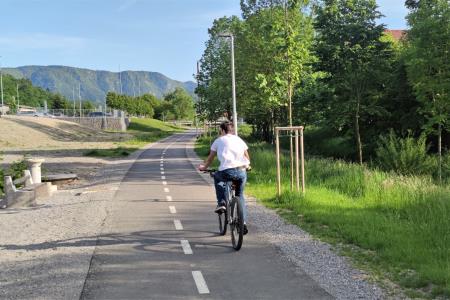 Kolesarska steza ob Borovniščici 4